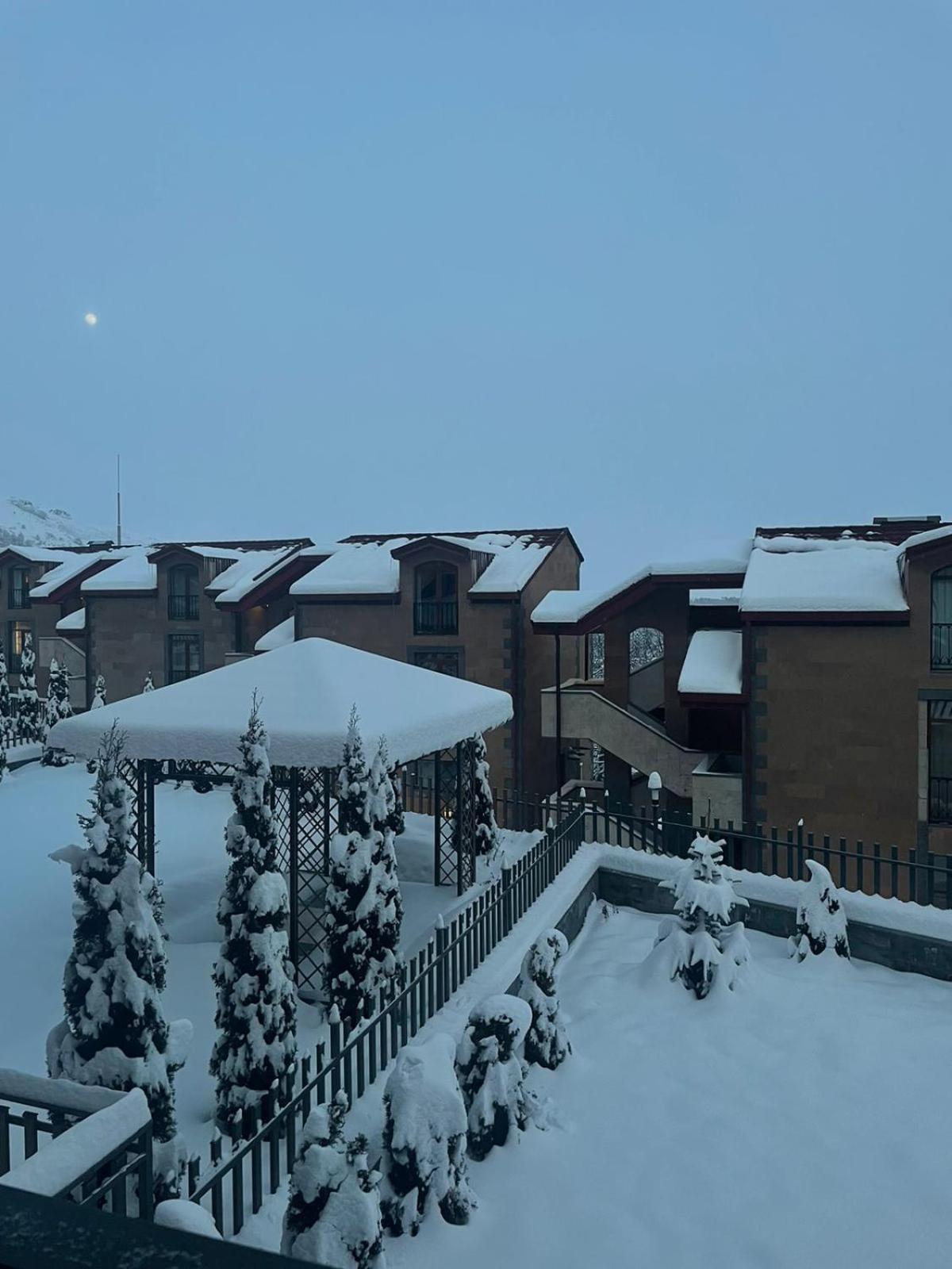 Marrone Hotel Tsaghkadzor Exterior photo